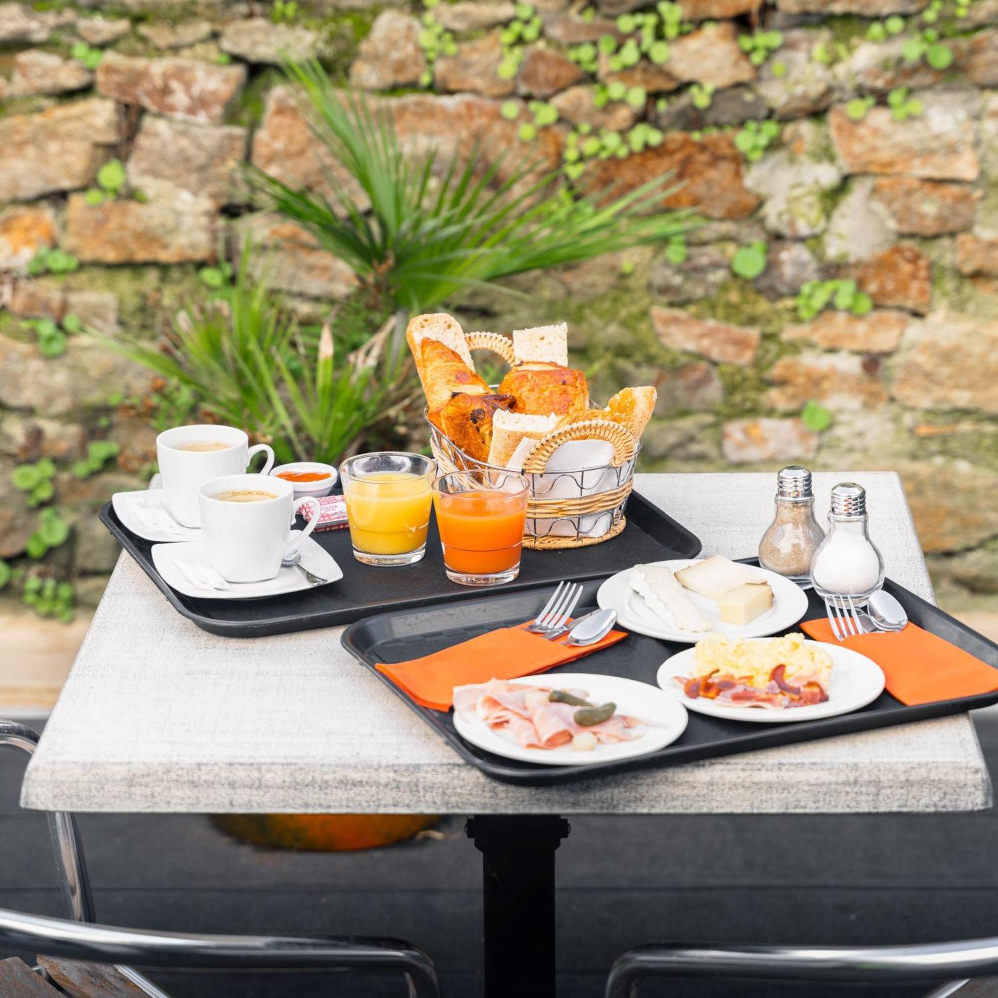 Hotel Du Chateau Dinan - Originals Boutique المظهر الخارجي الصورة